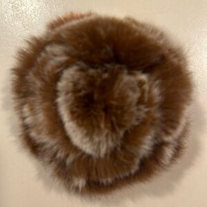 Mink flower pin